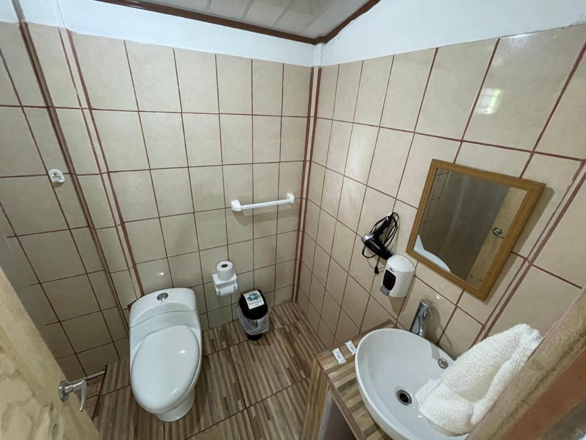 Hotel Casa Turtle Bogue Tortuguero Zewnętrze zdjęcie